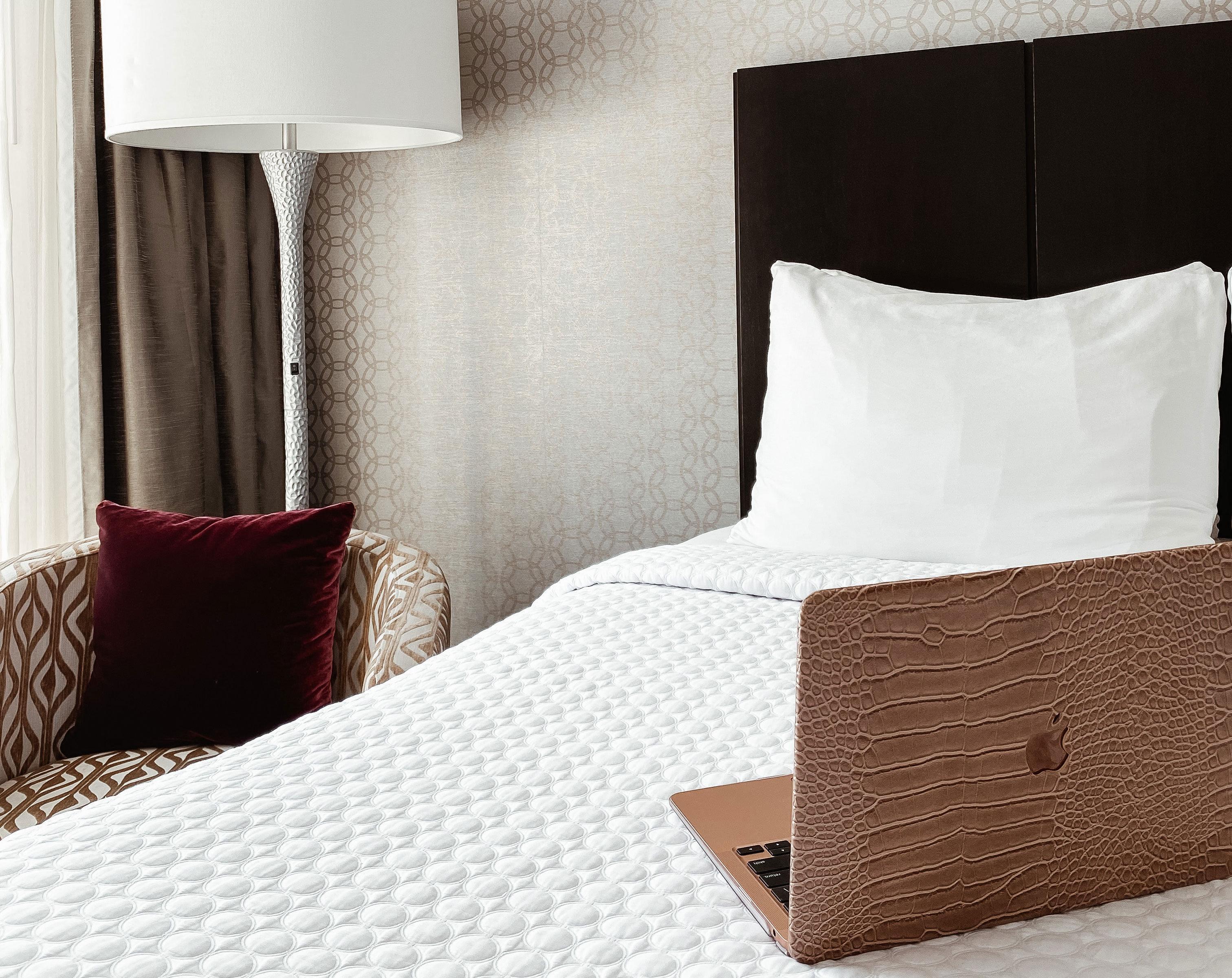 Crowne Plaza Chicago Sw - Burr Ridge By Ihg Hotel Exterior photo