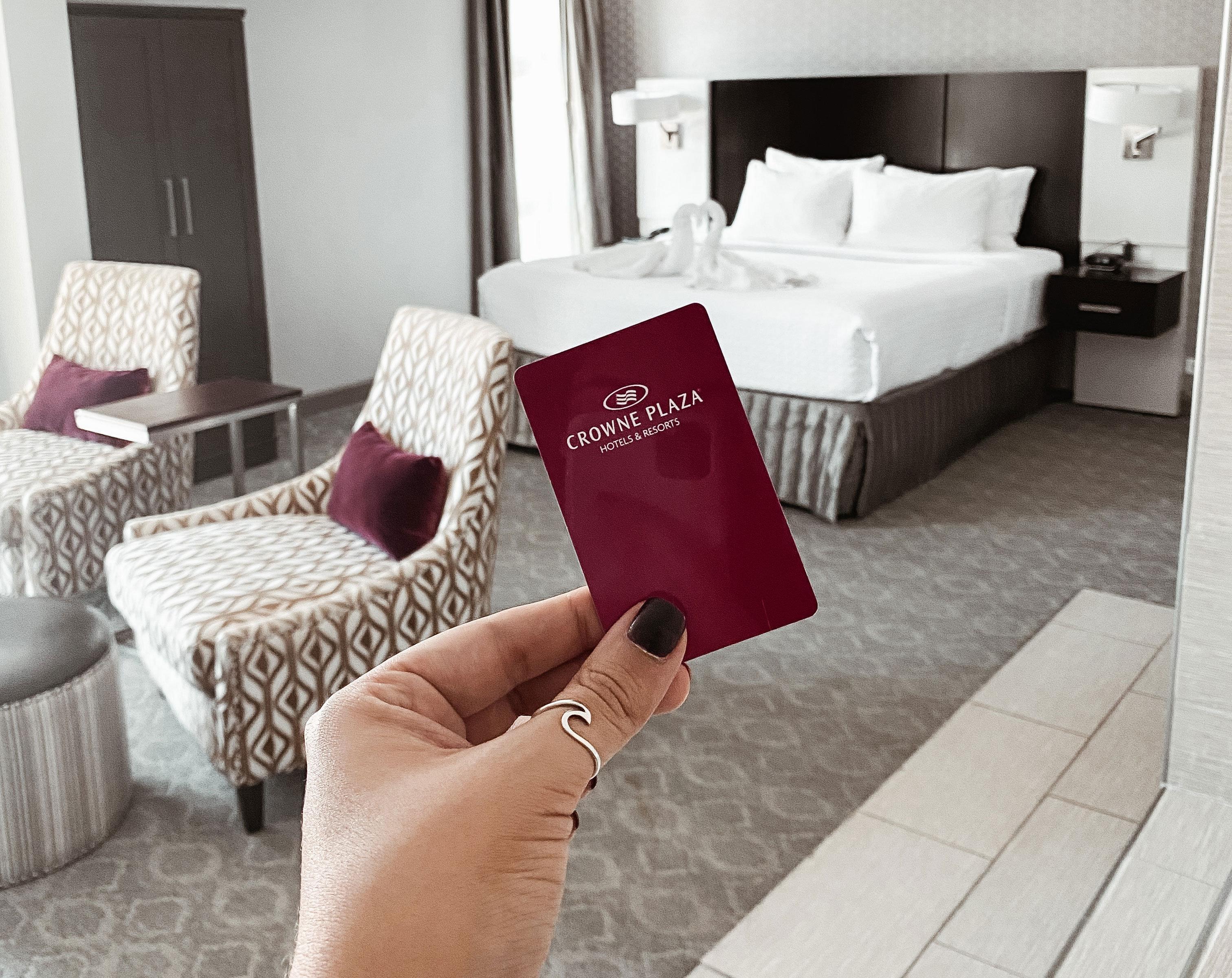 Crowne Plaza Chicago Sw - Burr Ridge By Ihg Hotel Exterior photo